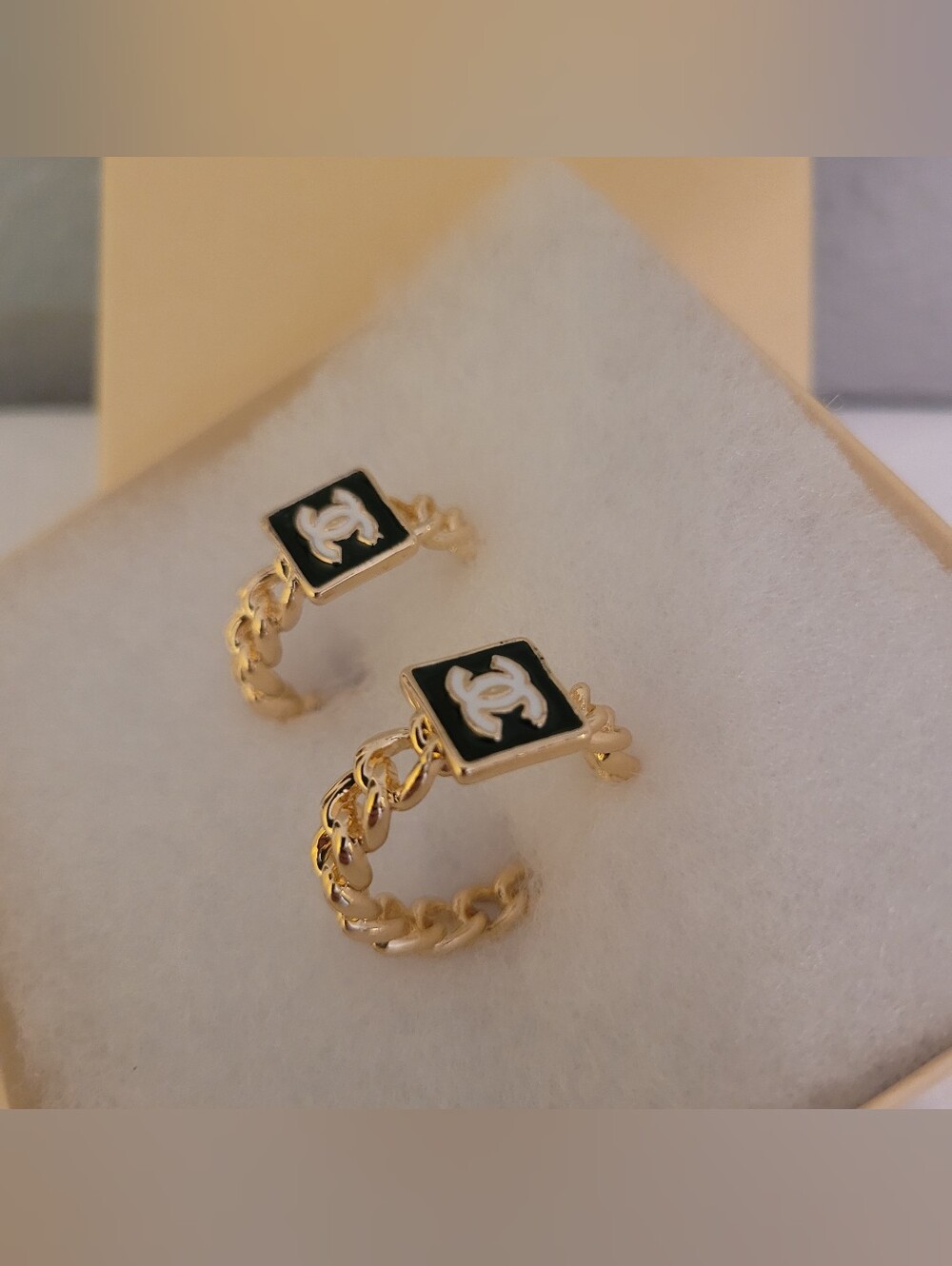 Luxury Jewelry - Picture 4 of 8